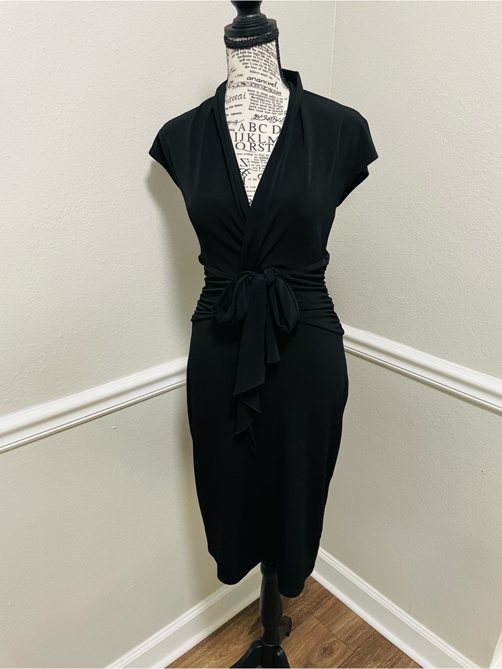 Classic Black Ruched Waist Women's Dress